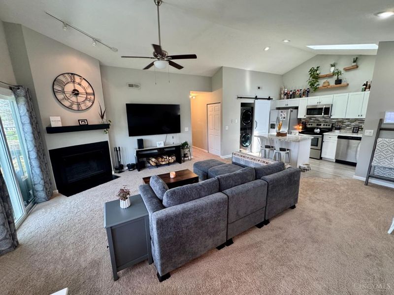 241 Queens Crossing, Centerville, OH 45458 Photo 3