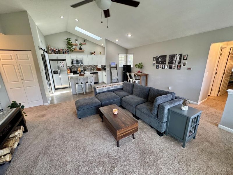 241 Queens Crossing, Centerville, OH 45458 Photo 7