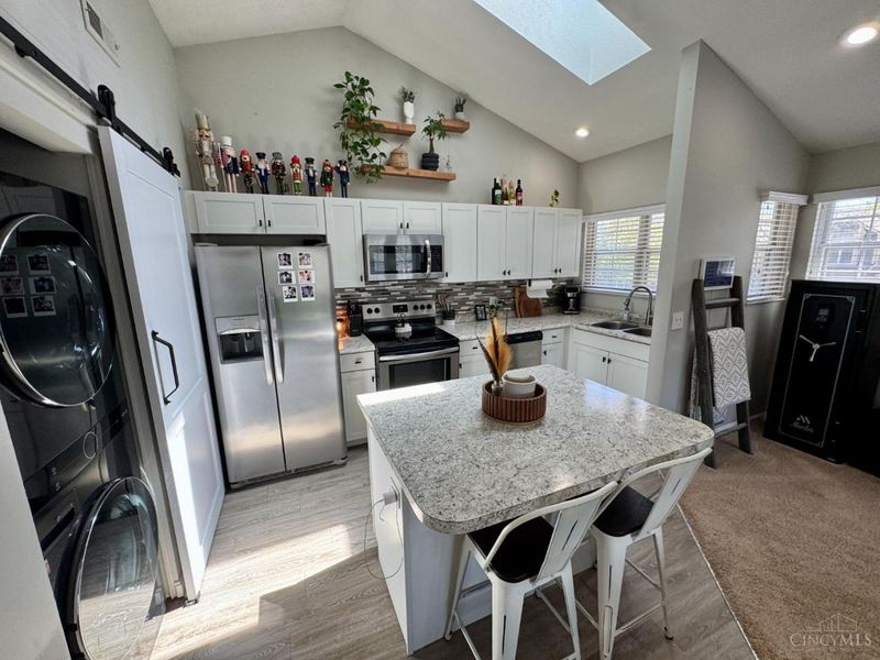 241 Queens Crossing, Centerville, OH 45458 Photo 8