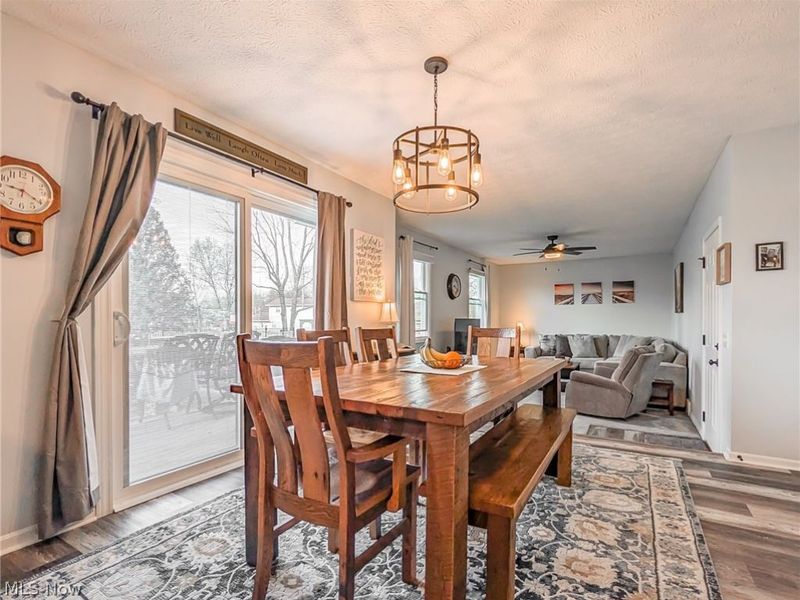 812 Joel Circle , Louisville, OH 44641 Photo 12