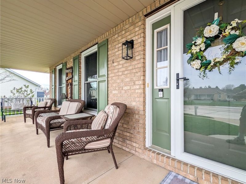 812 Joel Circle , Louisville, OH 44641 Photo 4