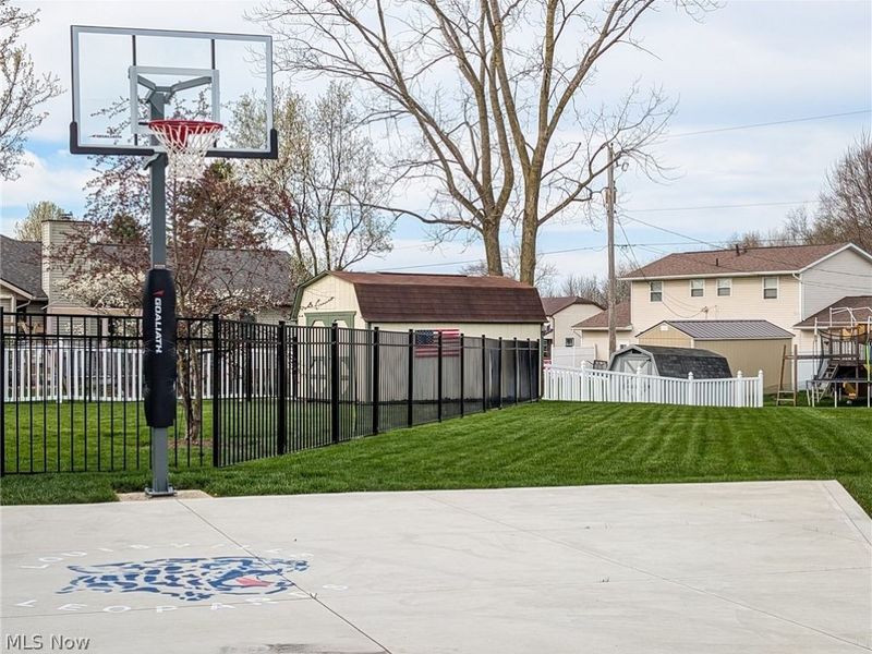 812 Joel Circle , Louisville, OH 44641 Photo 43