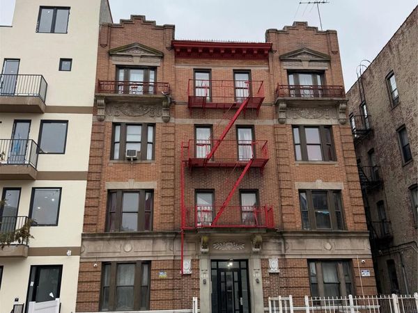 448 E 26th Street, Brooklyn, NY 11226
