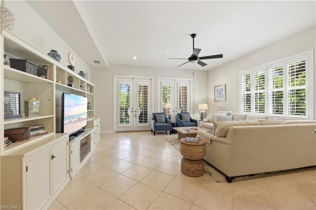2859 Tiburon Blvd E, Unit 102, Naples, FL 34109 Photo