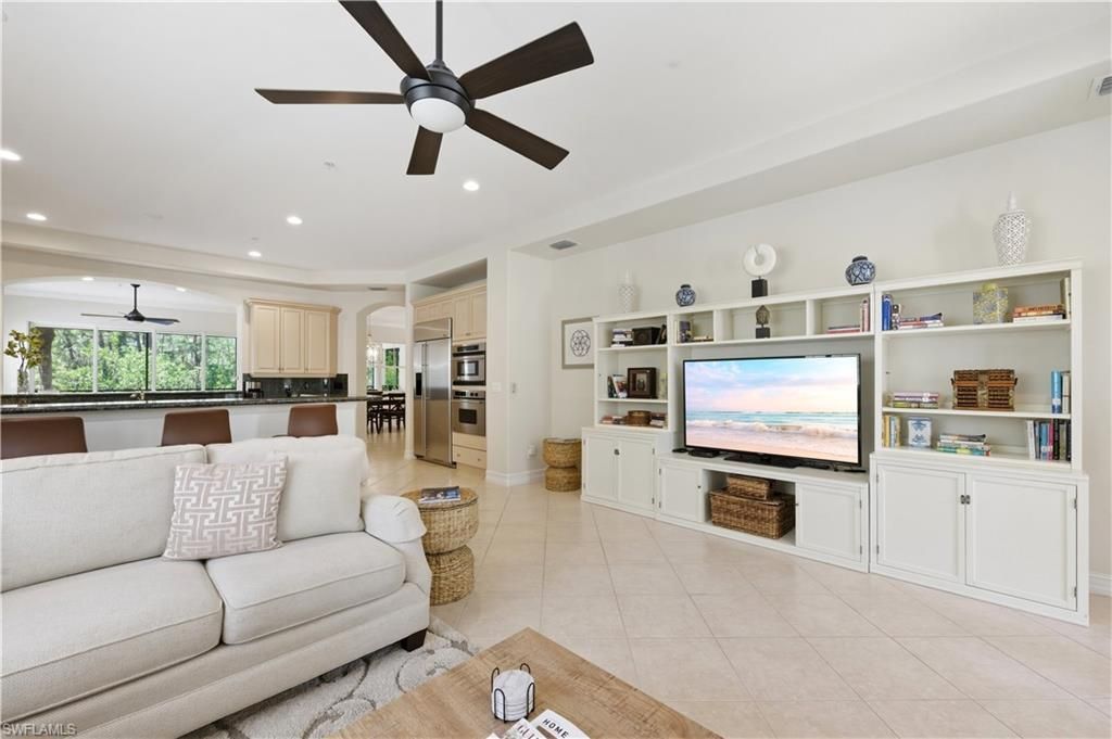 2859 Tiburon Blvd E, Unit 102, Naples, FL 34109 Photo