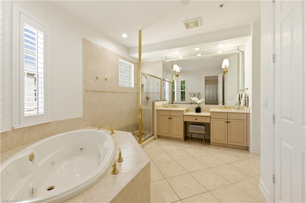 2859 Tiburon Blvd E, Unit 102, Naples, FL 34109 Photo