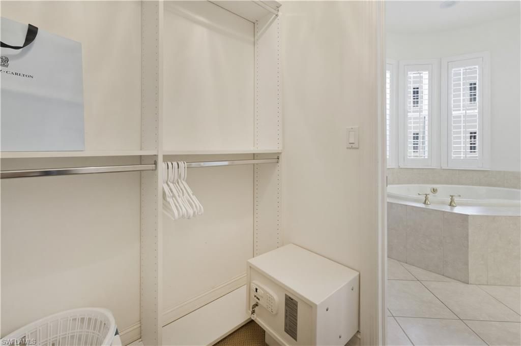 2859 Tiburon Blvd E, Unit 102, Naples, FL 34109 Photo