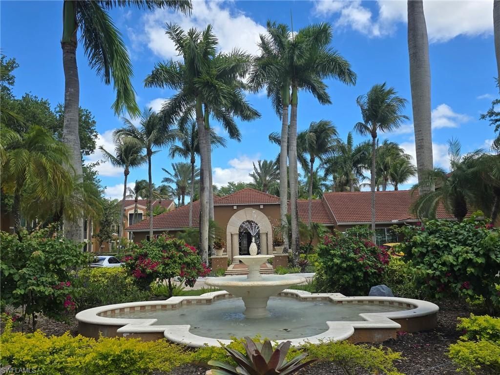 1210 Reserve Way, Unit 204, Naples, FL 34105 Photo
