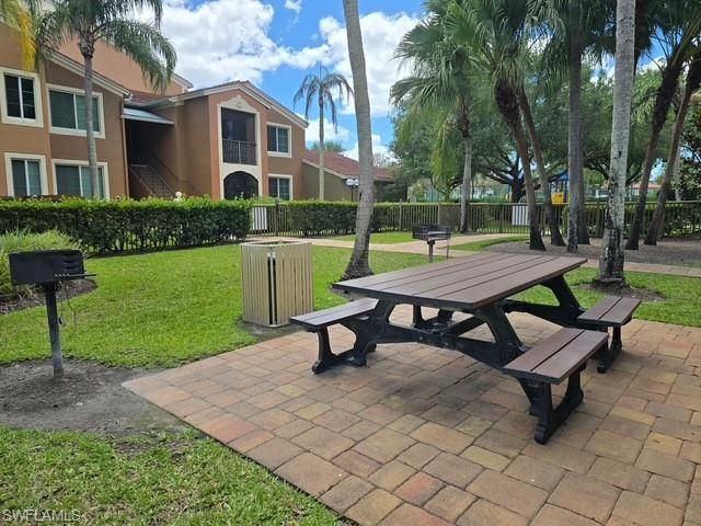 1210 Reserve Way, Unit 204, Naples, FL 34105 Photo