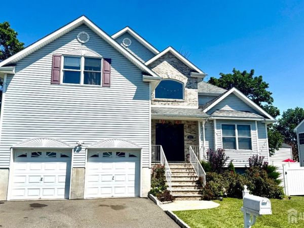 36 Fiume Street, Iselin, NJ 08830