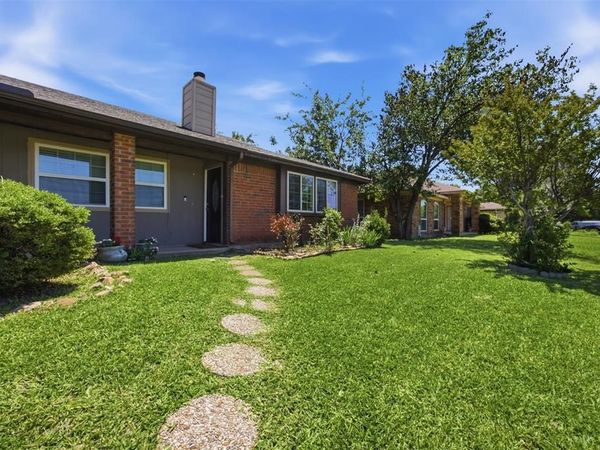 2216 Limestone Lane, Garland, TX 75040