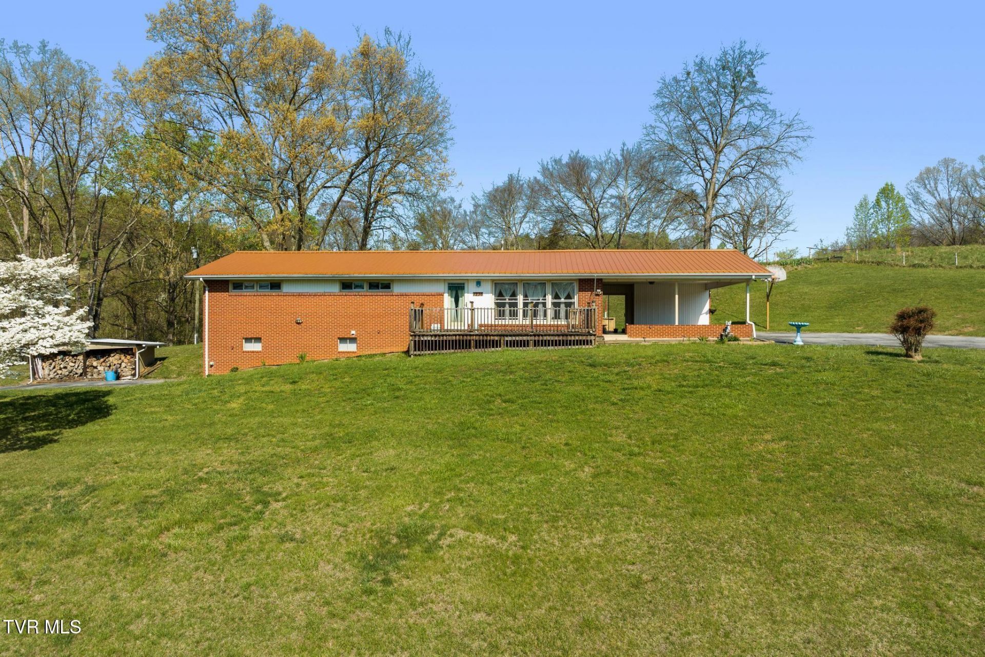 1236 Dunlap Road, Kingsport, TN 37663 Main Photo