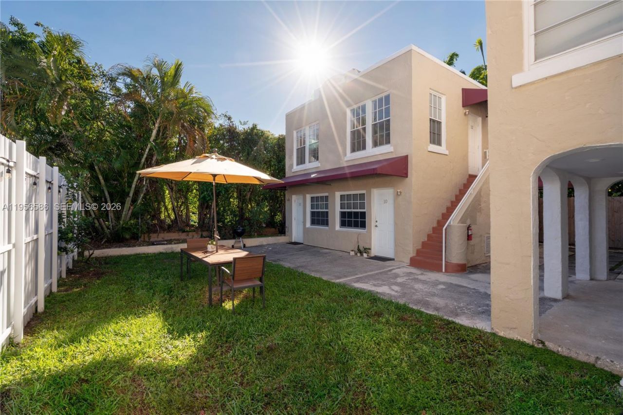 4349 Sheridan Ave, Unit 1, Miami Beach, FL 33140 Photo