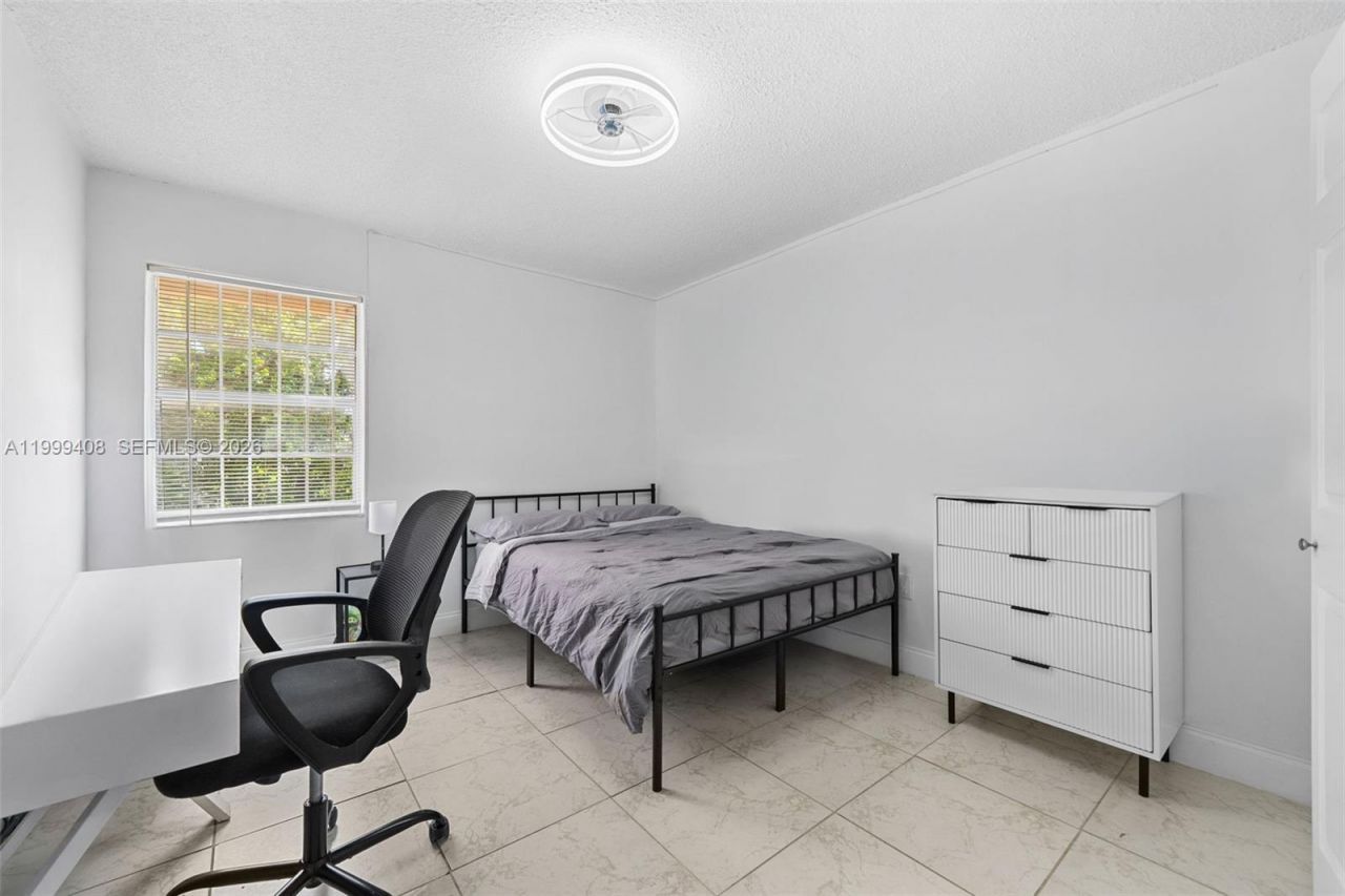 515 SW 3rd St, Unit 6, Miami, FL 33130 Photo