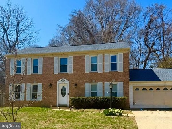 10240 COLEBROOK AVENUE , POTOMAC, MD 20854