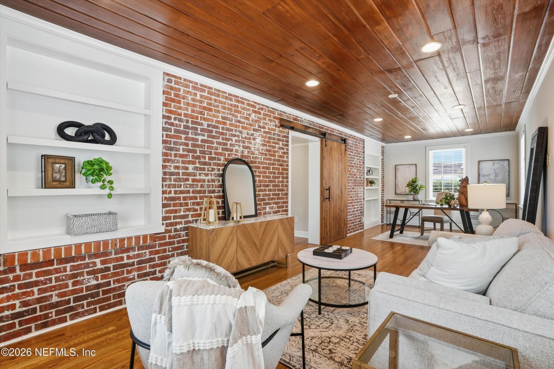 1052 Holly Lane, Jacksonville, FL 32207 Photo