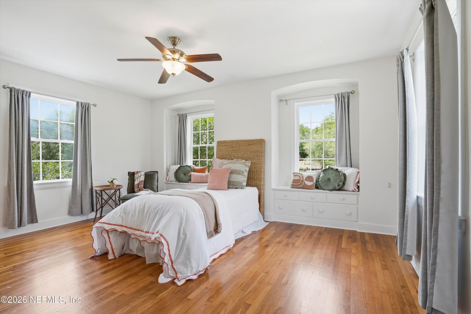 1052 Holly Lane, Jacksonville, FL 32207 Photo