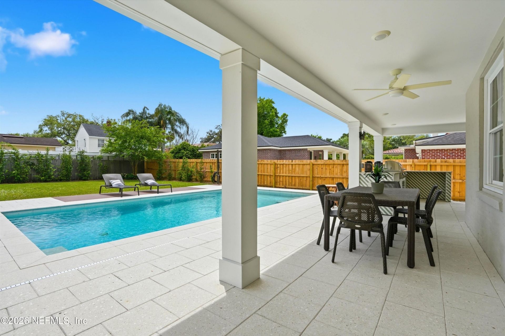 1052 Holly Lane, Jacksonville, FL 32207 Photo