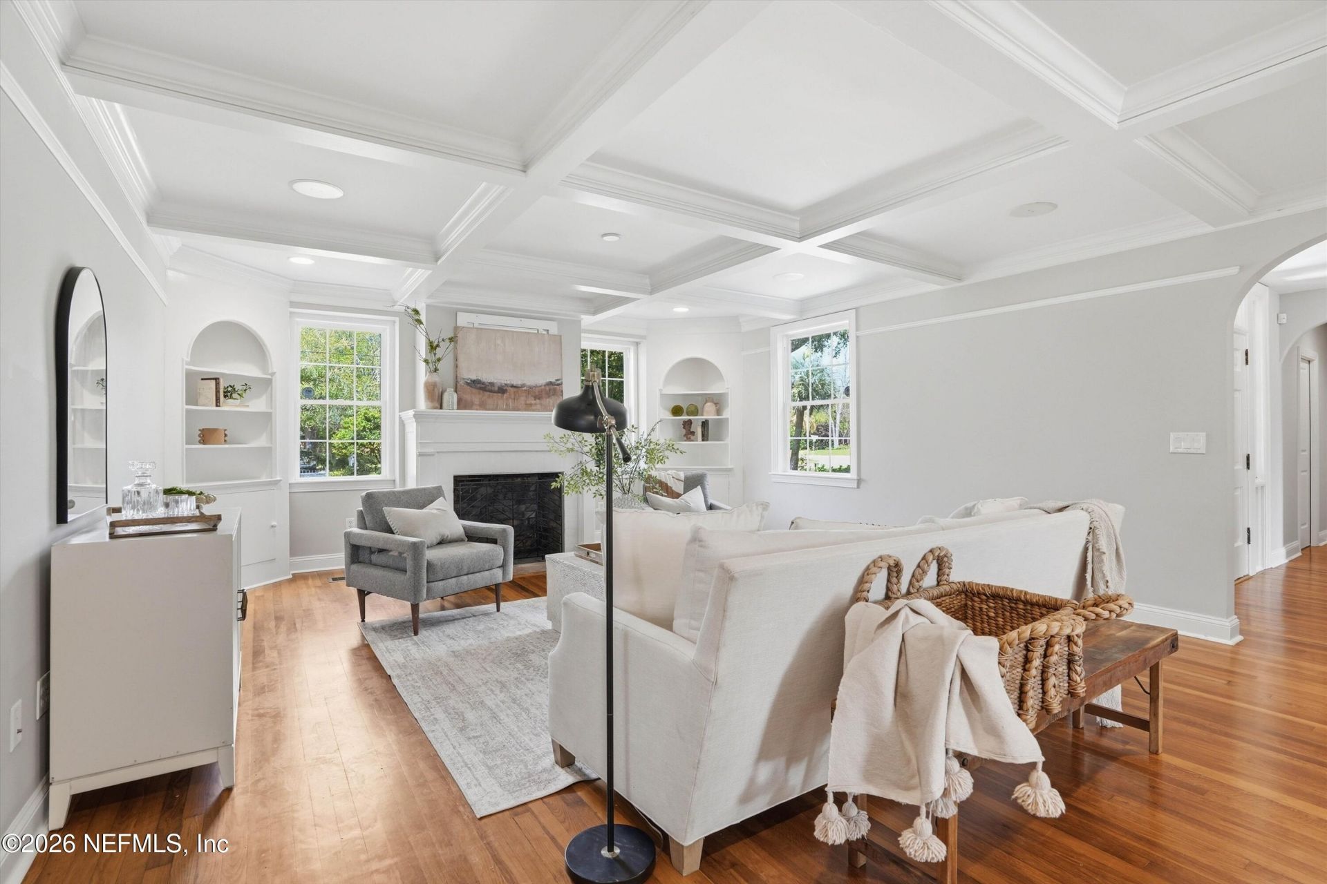 1052 Holly Lane, Jacksonville, FL 32207 Photo