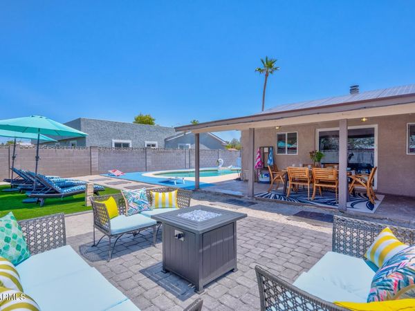 13608 N 41st Place, Phoenix, AZ 85032