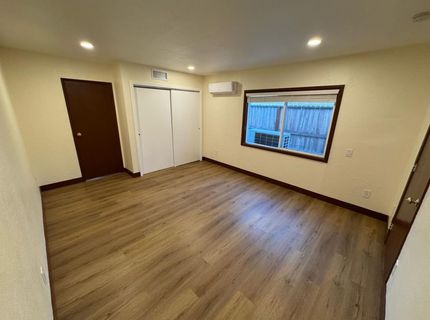 1143 West El Camino Ave, Sacramento, CA 95833 Photo