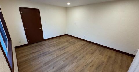 1143 West El Camino Ave, Sacramento, CA 95833 Photo