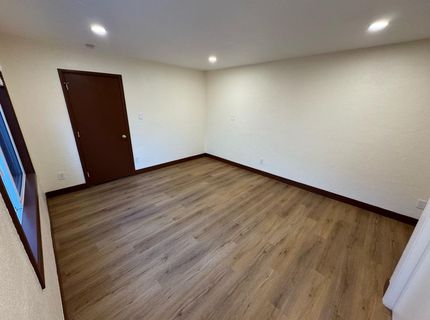 1143 West El Camino Ave, Sacramento, CA 95833 Photo