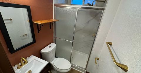 1143 West El Camino Ave, Sacramento, CA 95833 Photo