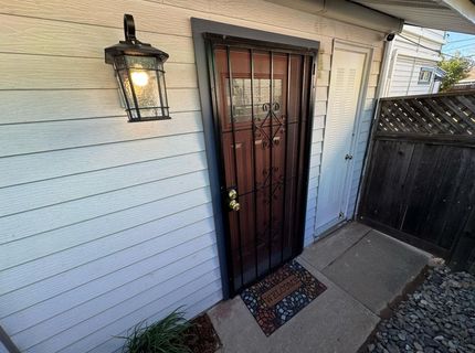 1143 West El Camino Ave, Sacramento, CA 95833 Photo