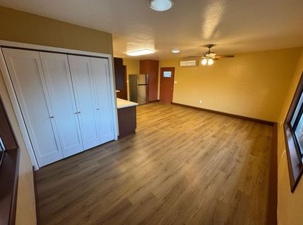 1143 West El Camino Ave, Sacramento, CA 95833 Photo