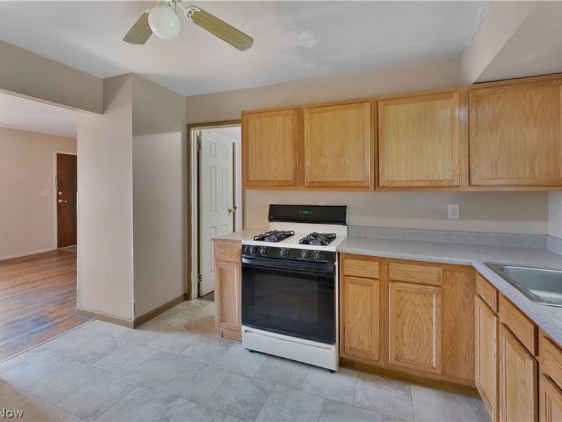 4465 Burkey Road , Austintown, OH 44515 Photo 14