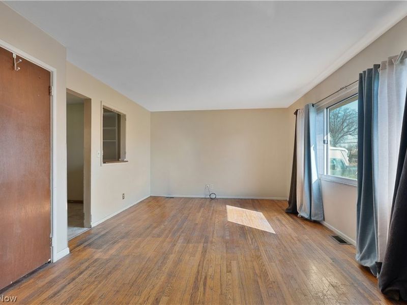 4465 Burkey Road , Austintown, OH 44515 Photo 4