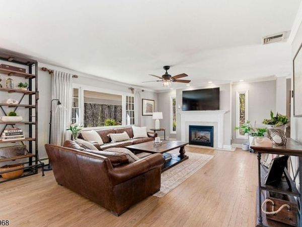 97 Mount Rascal Rd, Independence, NJ 07840