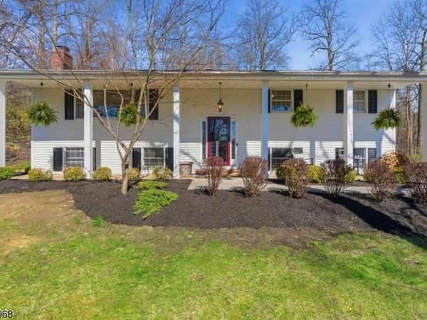 97 Mount Rascal Rd, Independence, NJ 07840