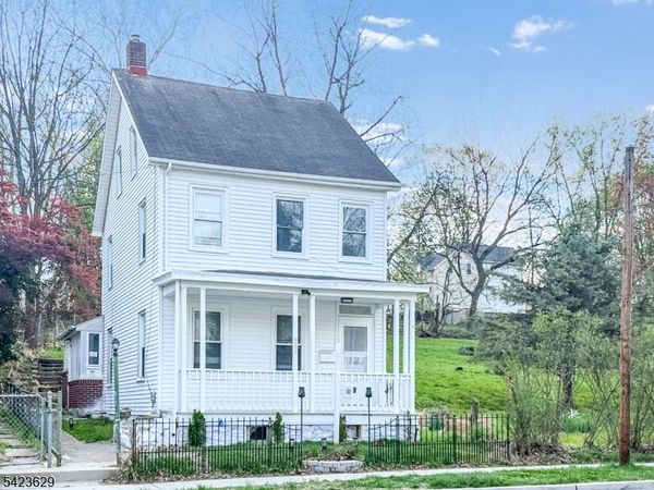 564 Warren St, Phillipsburg, NJ 08865