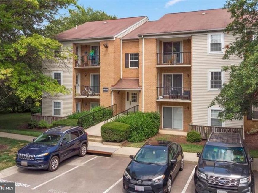 18334 Streamside Drive , Unit 304, Gaithersburg, MD 20879 Main Photo