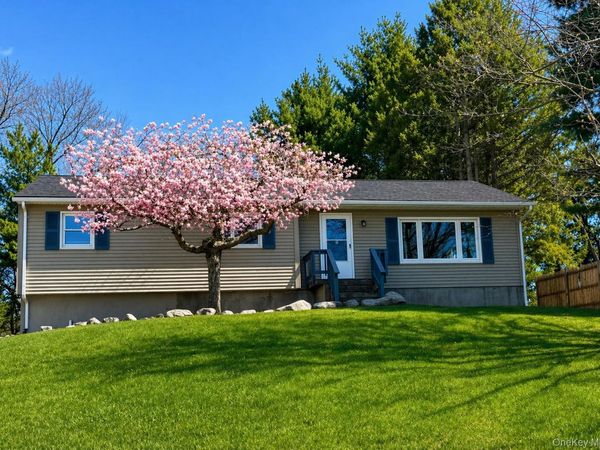 17 Woodland Drive, Walden, NY 12586