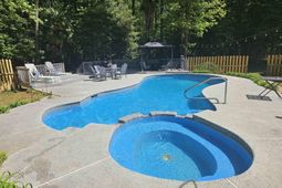 532 Rose Sharon Drive photo 4