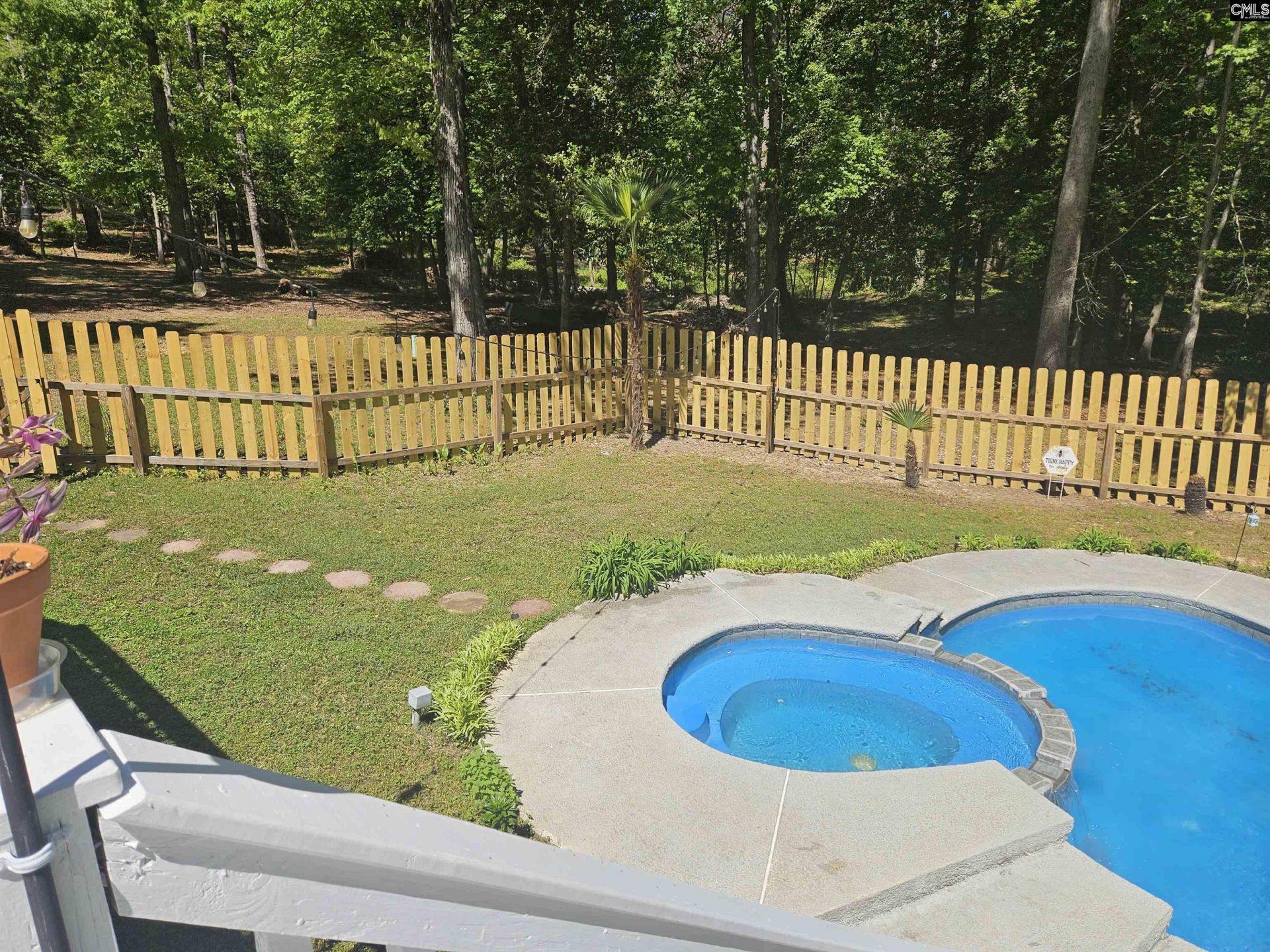 532 Rose Sharon Drive Photo 7