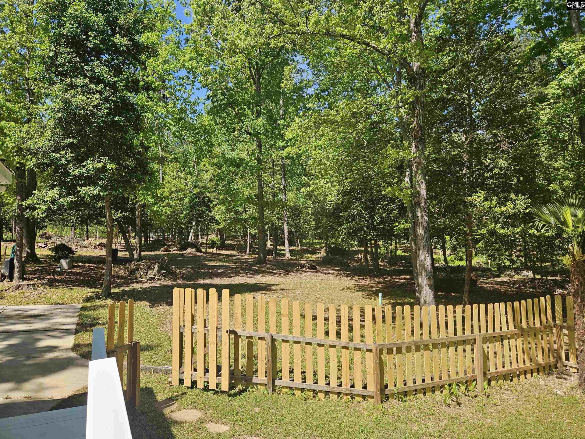 532 Rose Sharon Drive Photo 9