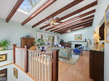 6439 LAKEVIEW DRIVE, FALLS CHURCH, VA 22041