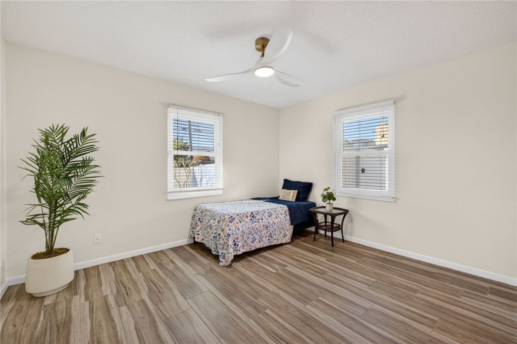 341 11th Avenue, Vero Beach, FL 32962 Photo