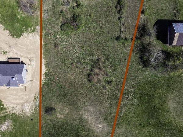 685 E Township Road 190 , Bellefontaine, OH 43311