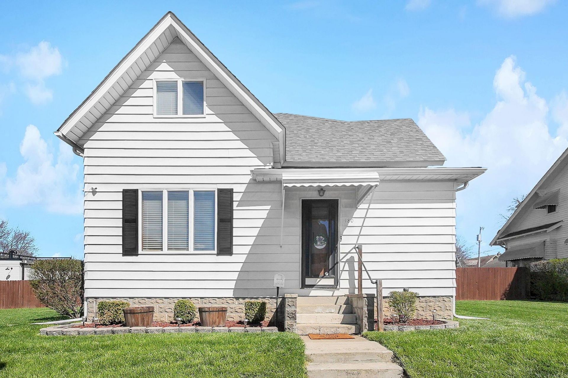 180 W Columbus Street, Pickerington, OH 43147 Main Photo