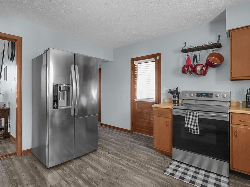 180 W Columbus Street, Pickerington, OH 43147 Photo 14