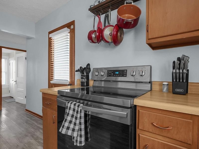 180 W Columbus Street, Pickerington, OH 43147 Photo 15