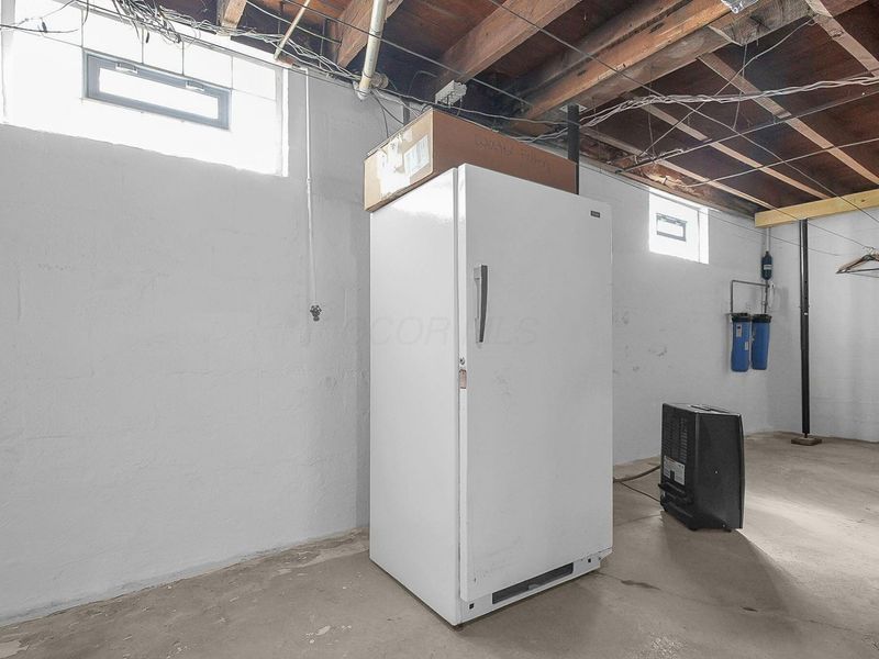 180 W Columbus Street, Pickerington, OH 43147 Photo 29