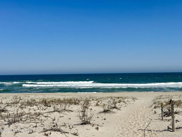 5 Windward Road, Long Beach Twp, NJ 08008