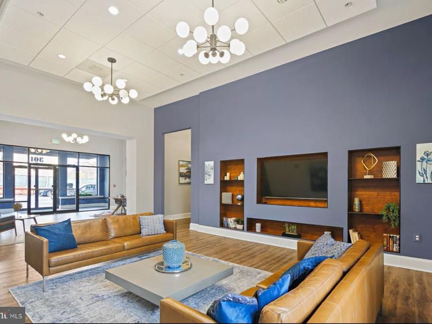 301 W Franklin Street, Unit 303, Baltimore, MD 21201 Main Photo