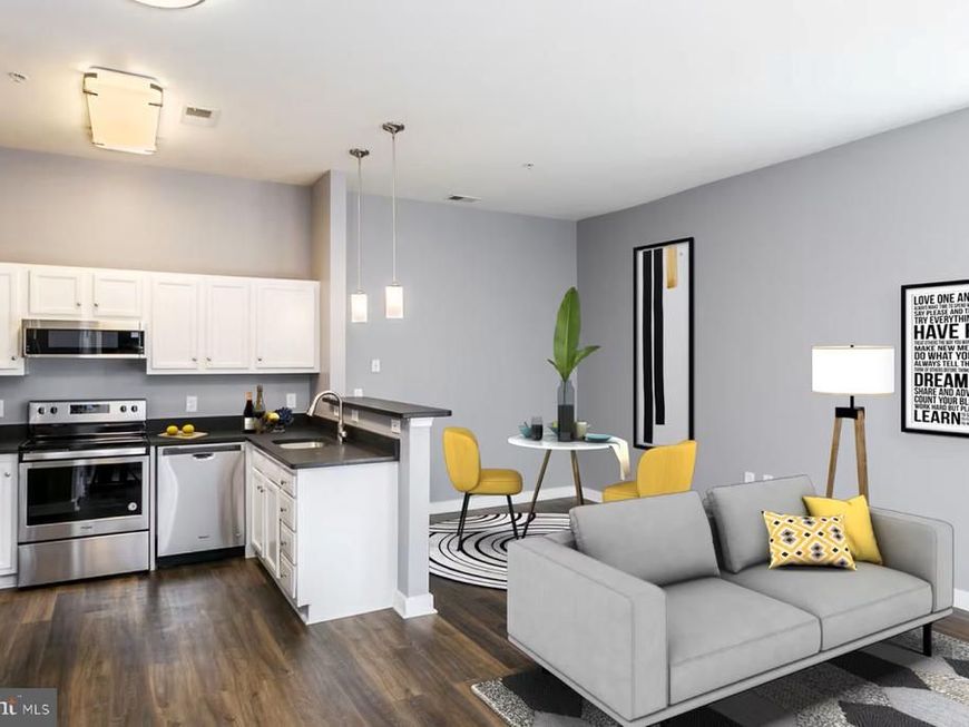 301 W Franklin Street, Unit 209, Baltimore, MD 21201 Main Photo